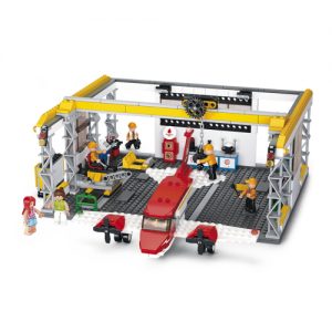 M38-B0372 – Sluban – Aviation Aircraft Hangar – 596 PCS – Display Sluban Aviation Aircraft Hangar - 596 PCS